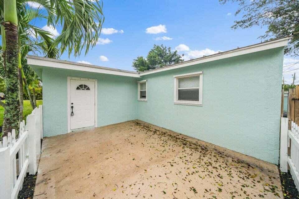 House in Limestone Creek, Florida 11644846