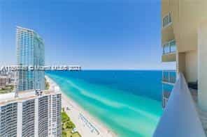 Condominio en Sunny Isles Beach, Florida 11644884