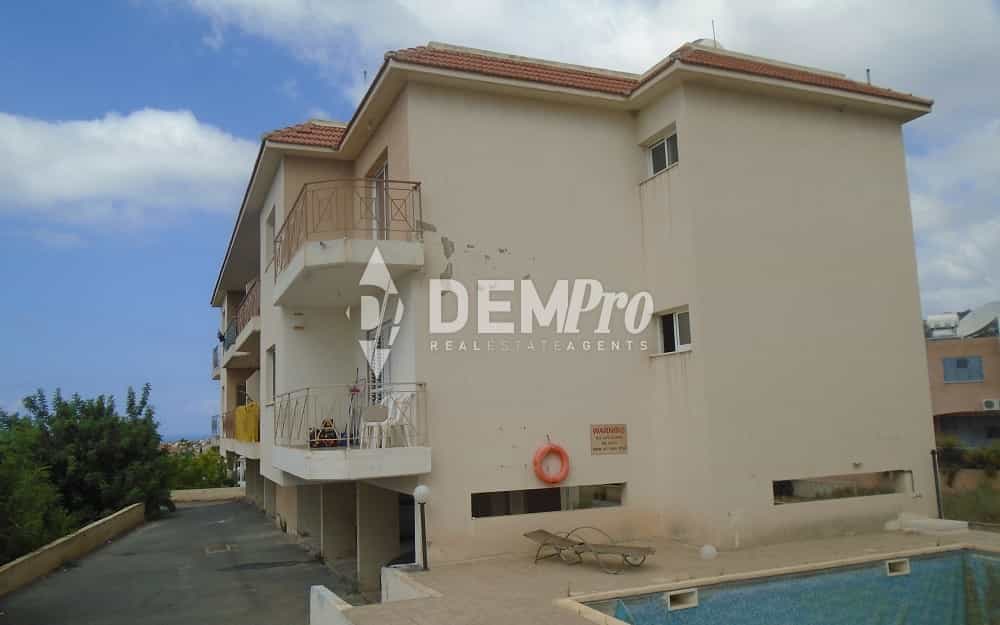 Condominium in Peyia, Paphos 11645674
