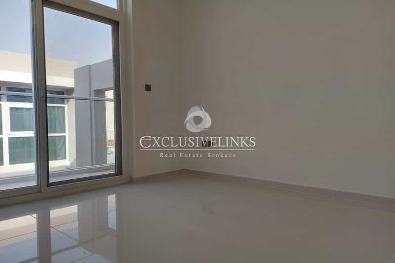 Residential in Dubai, Dubai 11645859
