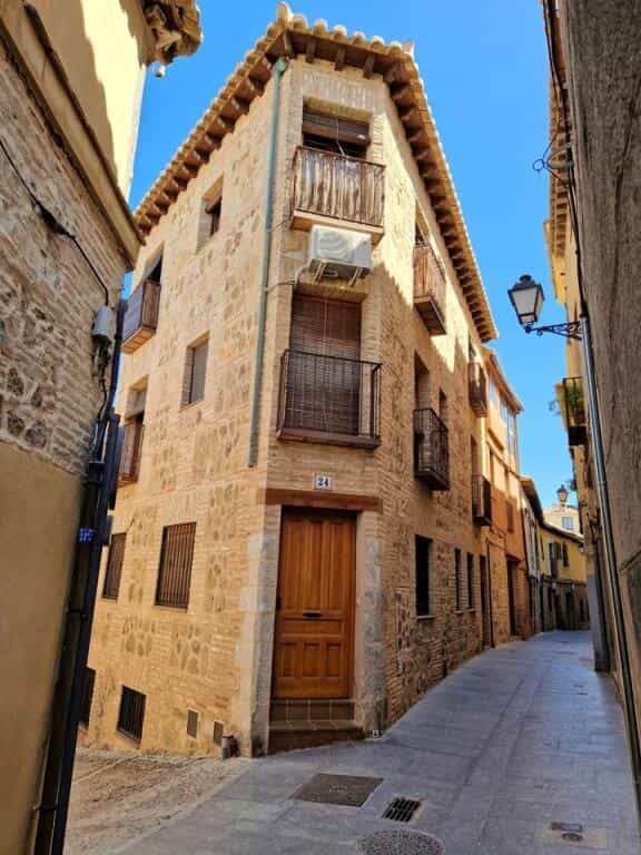 عمارات في Toledo, Castilla-La Mancha 11646252