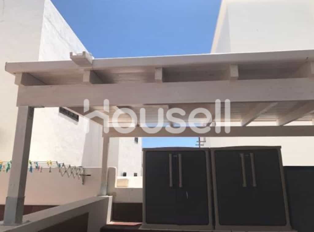Condominium in Playa Honda, Canarias 11646301