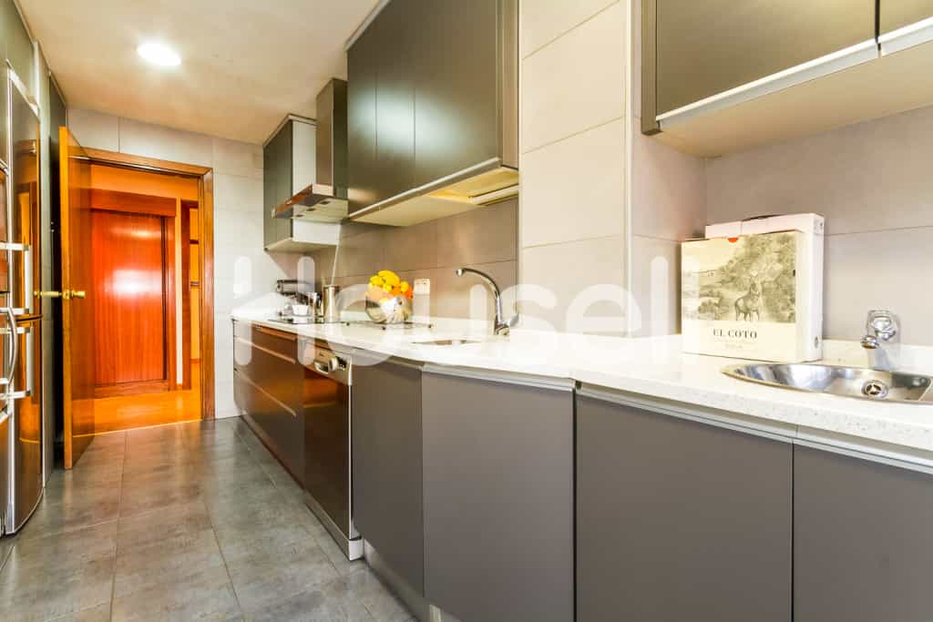 Condominium in Valdelamasa, Madrid 11646302
