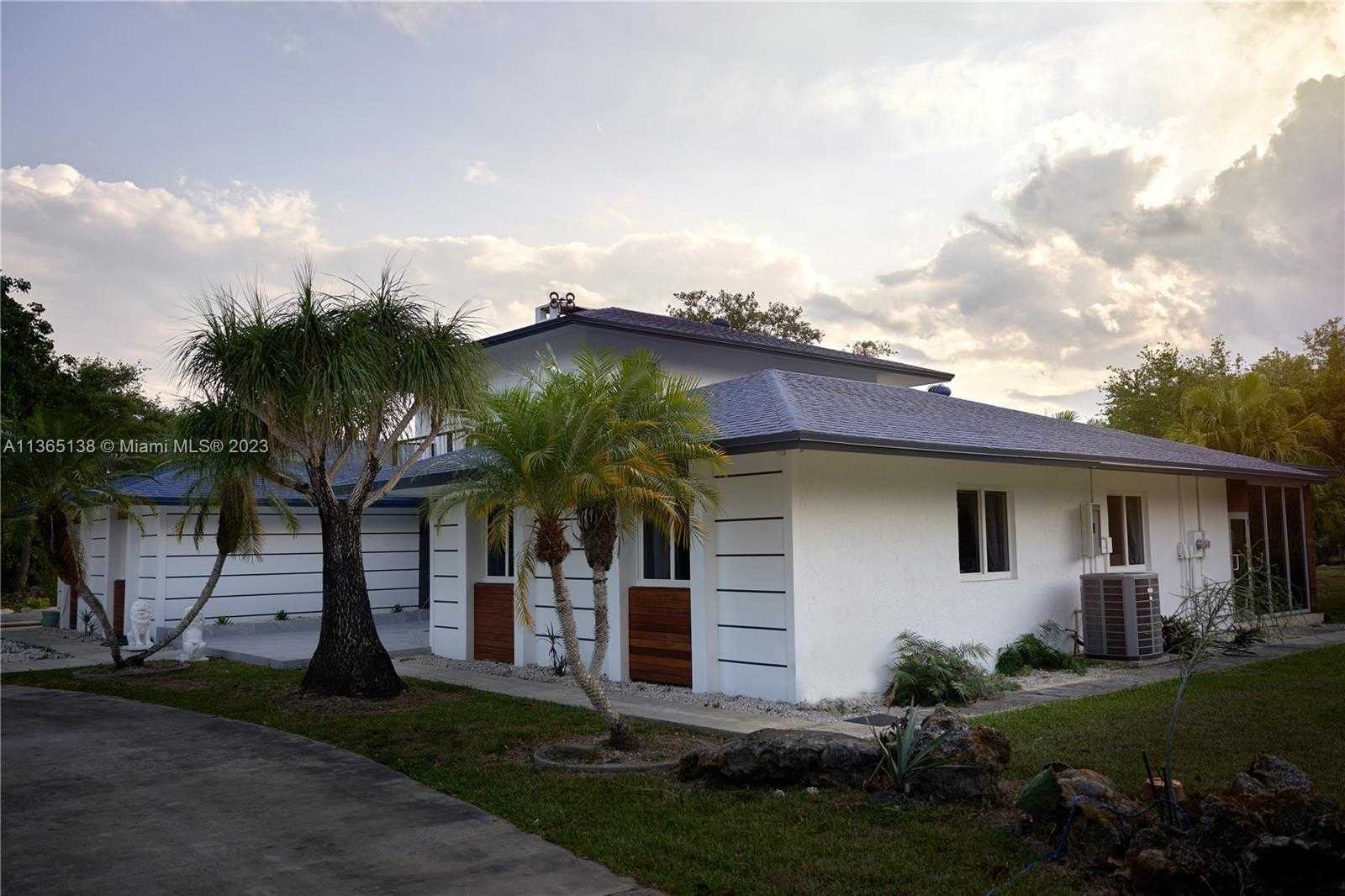 σπίτι σε Naranja, Florida 11646337