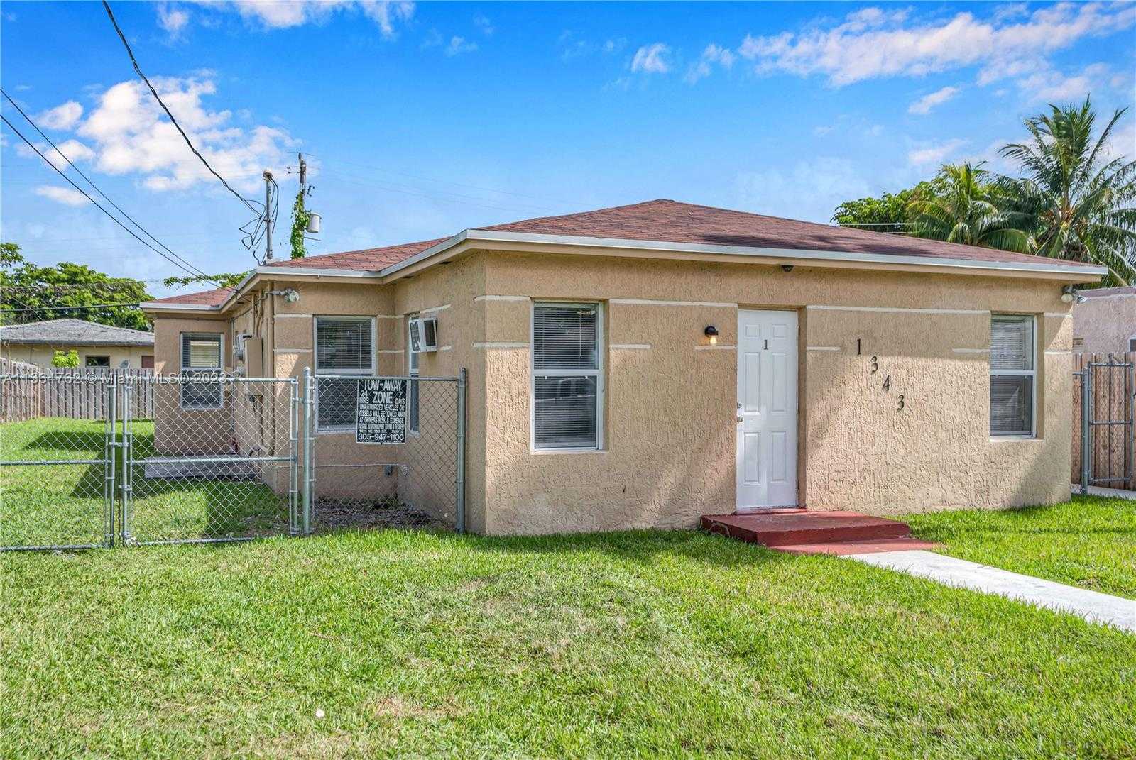 House in Biscayne Park, Florida 11646340