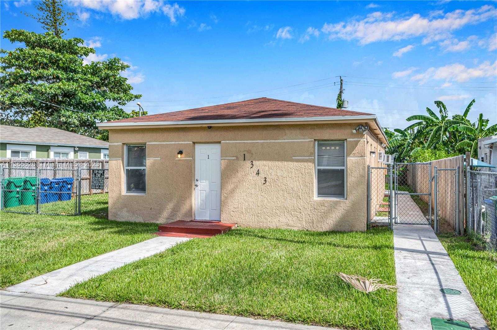 House in Biscayne Park, Florida 11646347