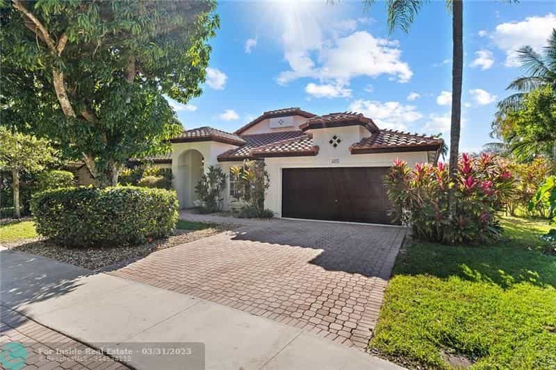 House in Coconut Creek, Florida 11646351