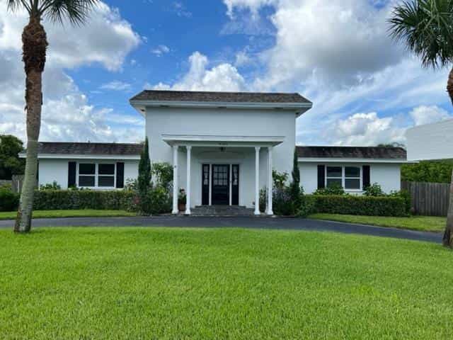 Будинок в Острів Юпітер, Флорида 11646352