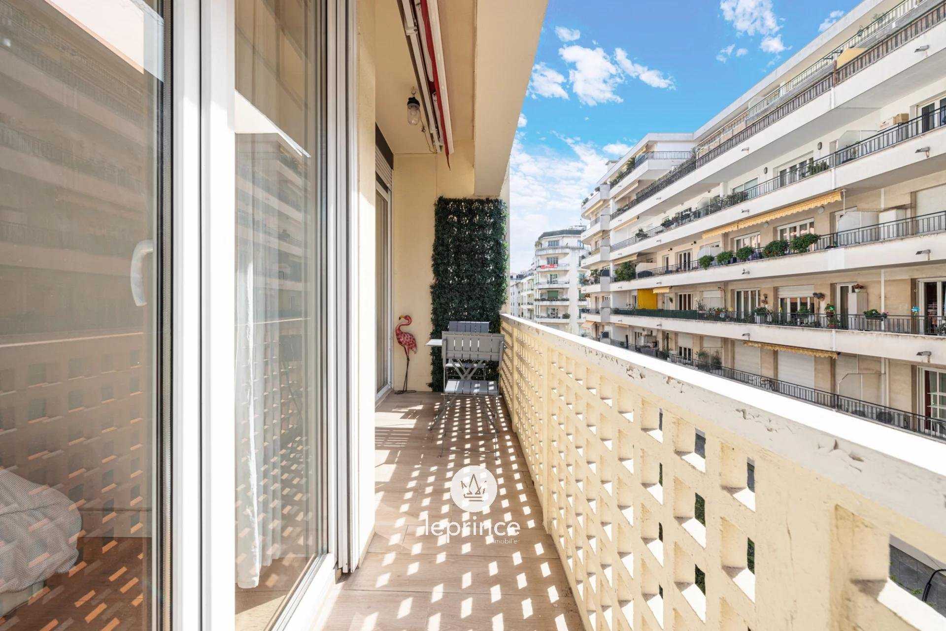 Condominium in Saint-Philippe, Provence-Alpes-Cote d'Azur 11646376