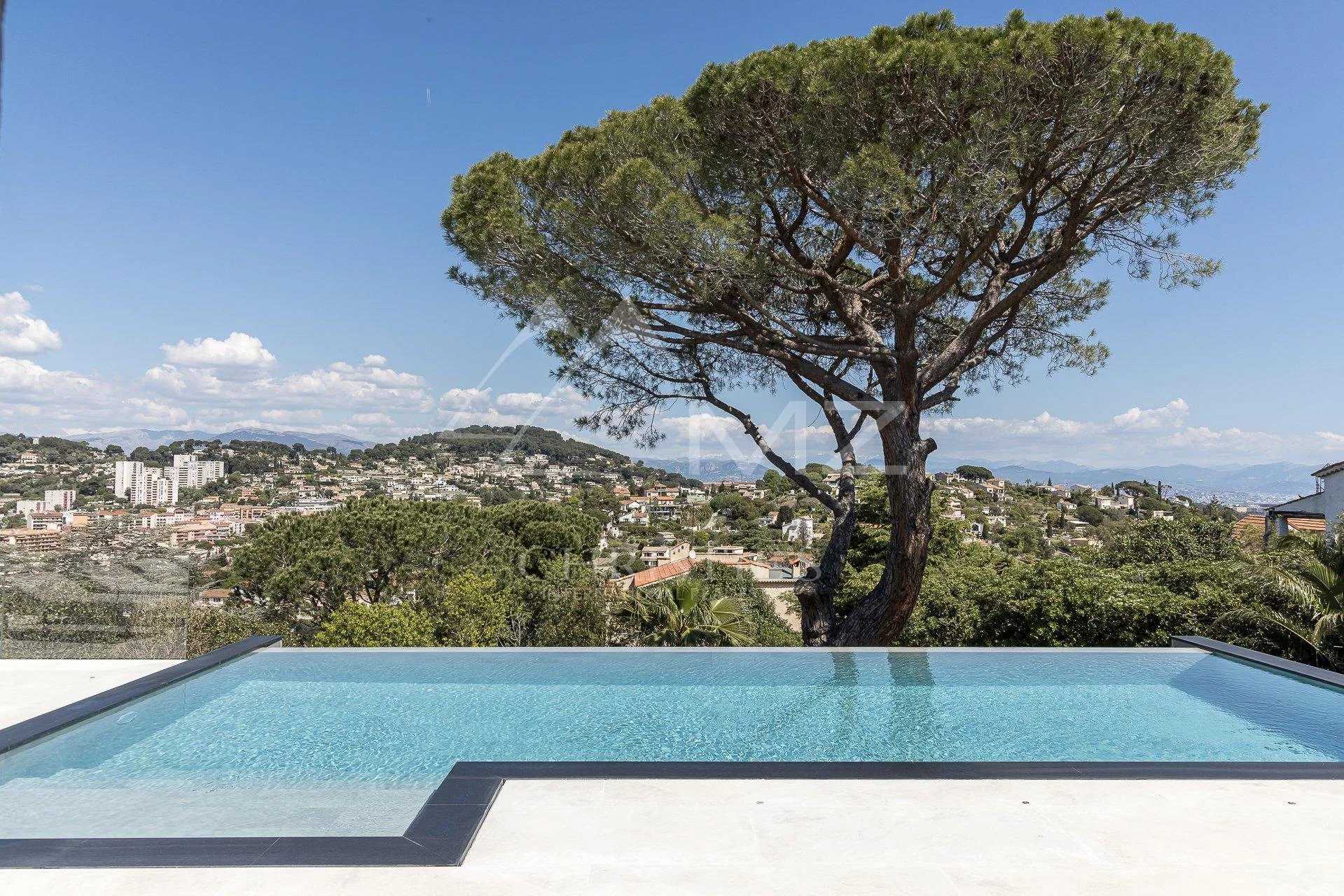 rumah dalam Vallauris, Provence-Alpes-Côte d'Azur 11646377