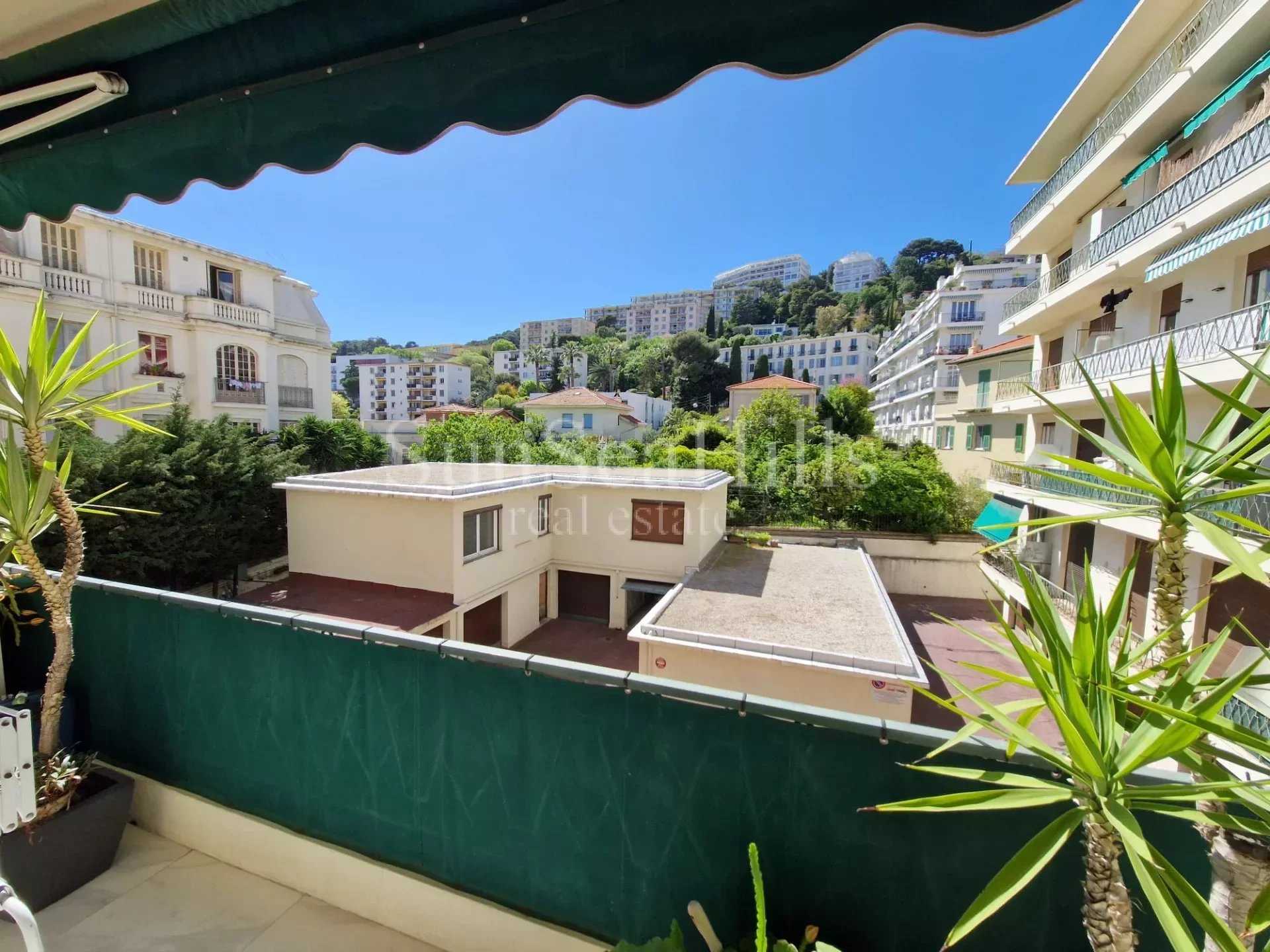 Condominium dans Nice, Alpes-Maritimes 11646436