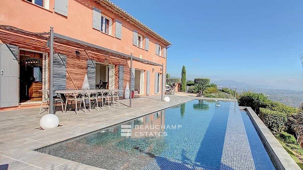 House in Tanneron, Provence-Alpes-Cote d'Azur 11646737