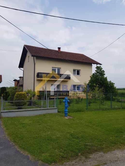 Casa nel Odra, Zagabria, Laurea 11647191