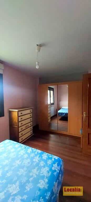 公寓 在 Castro-Urdiales, Cantabria 11648054