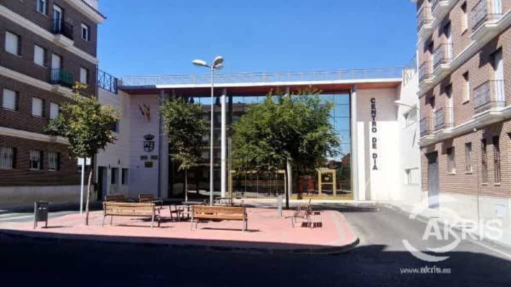 Eigentumswohnung im Portillo de Toledo, Kastilien-La Mancha 11648071