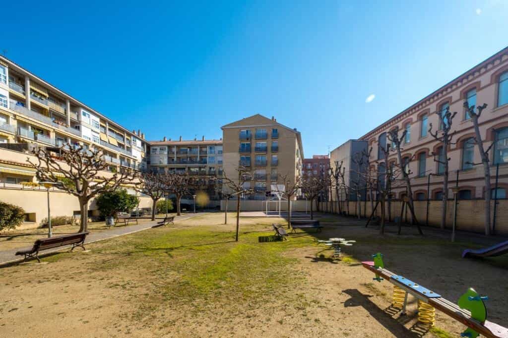 Condominium in Mataró, Catalunya 11648093