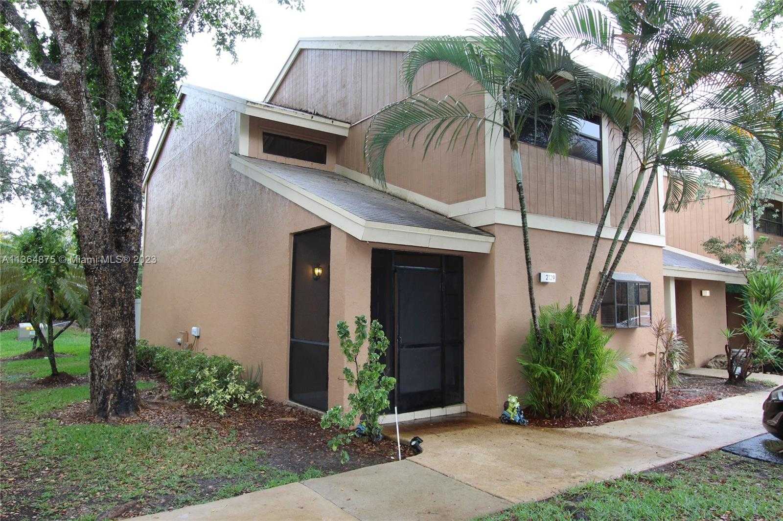Dom w Coconut Creek Park, Florida 11648105