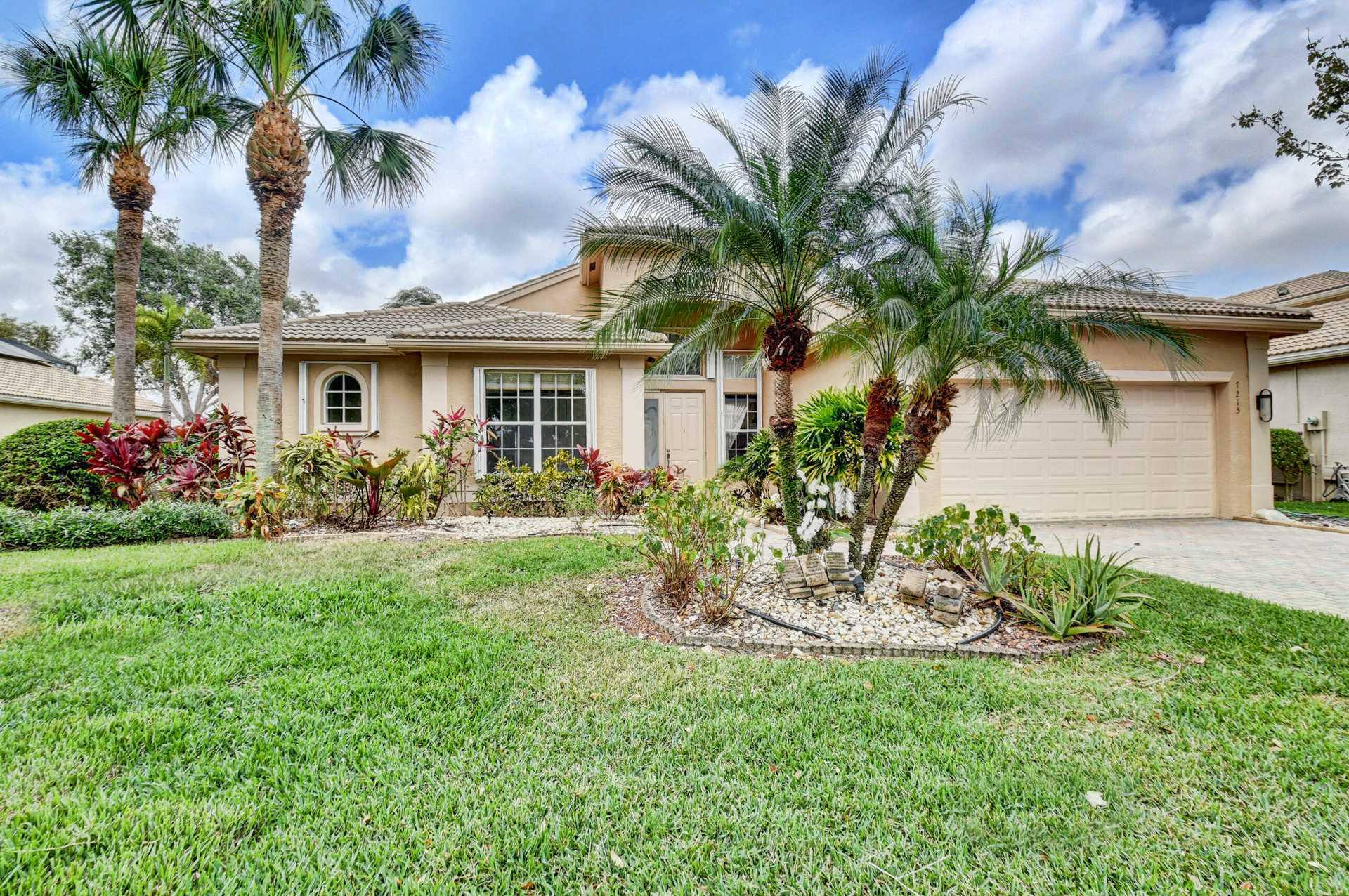 House in Boynton Beach, Florida 11648120