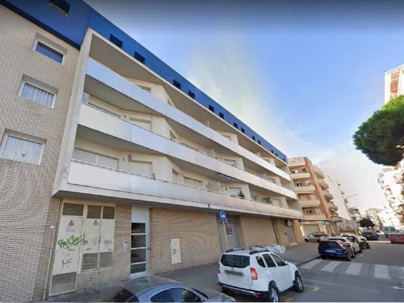 Condominium dans Blanes, Catalogne 11648202