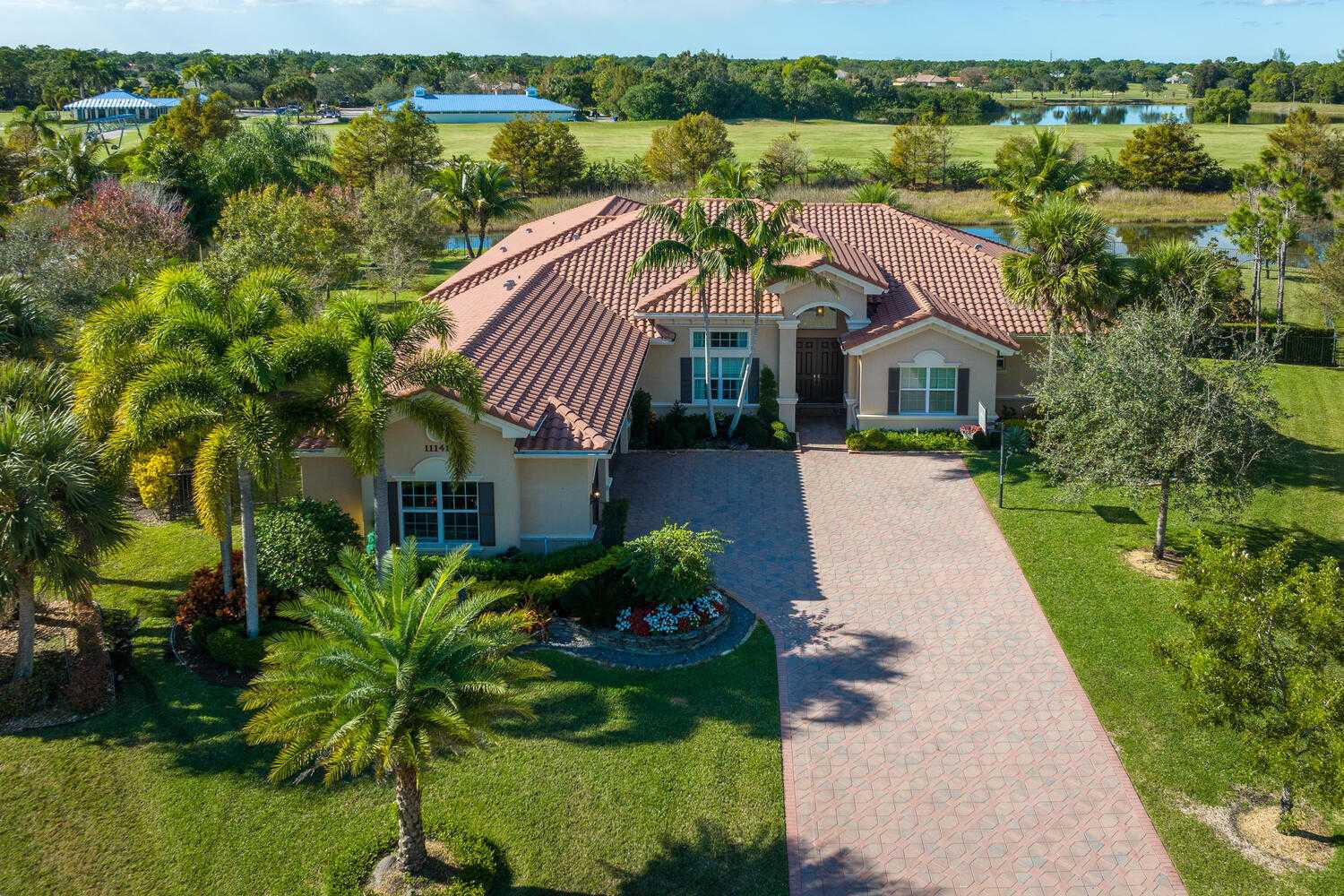 بيت في West Palm Beach, Florida 11649035