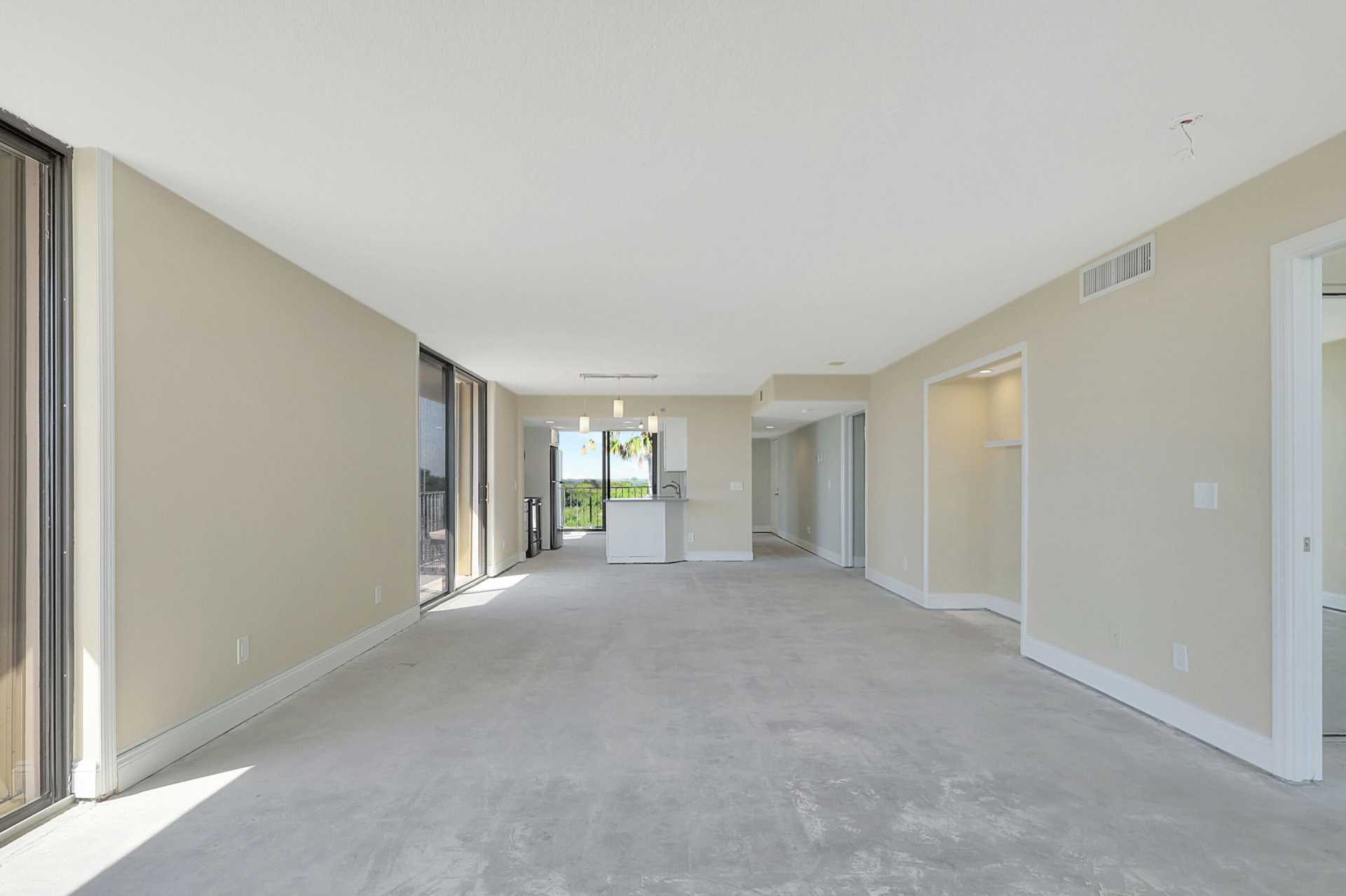 Condominium in Fort Pierce, Florida 11649053