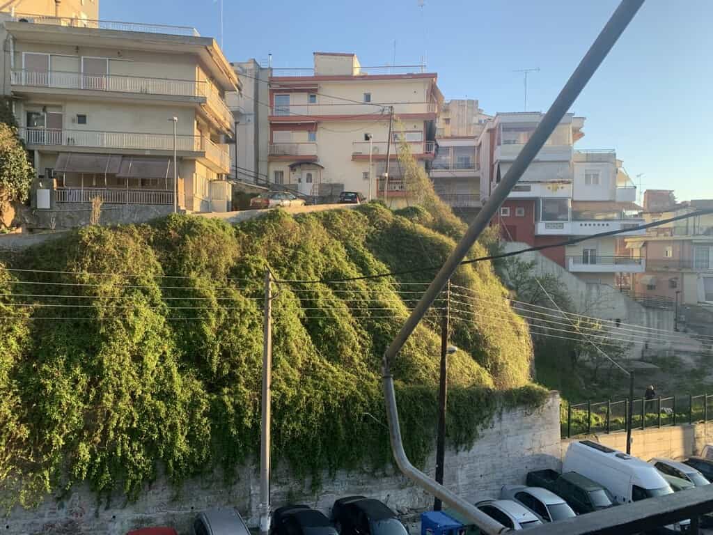 公寓 在 Agios Pavlos,  11649233
