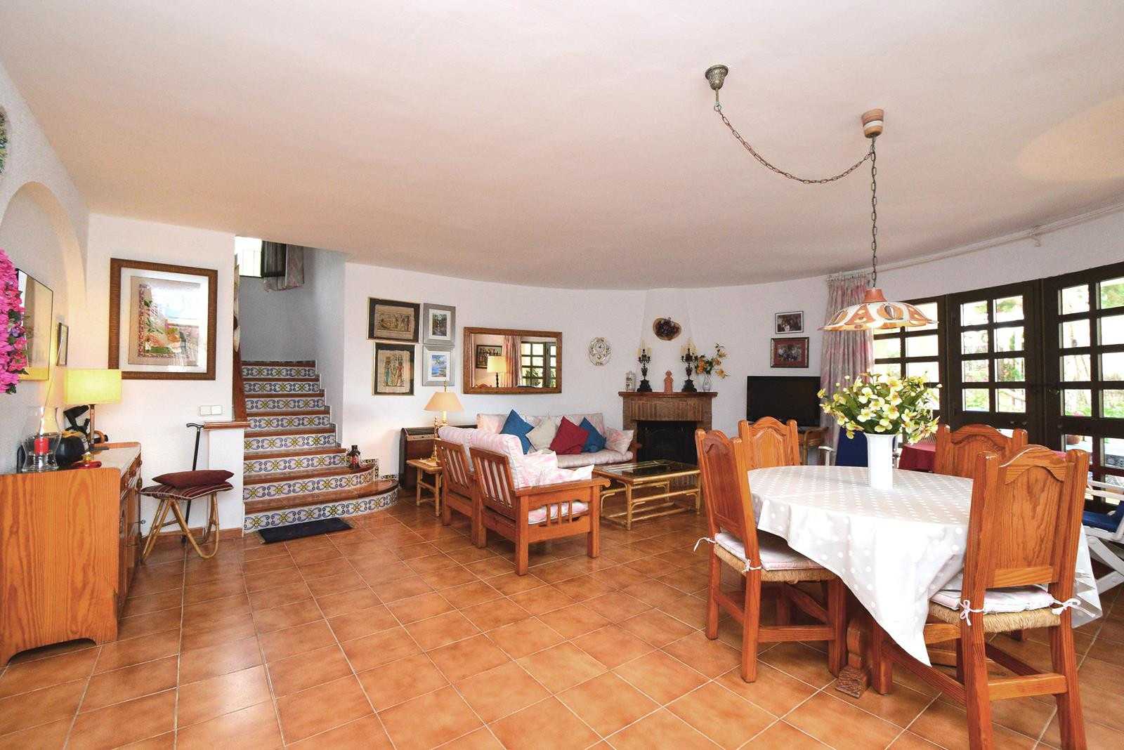 Dom w Santa Eulària des Riu, Balearic Islands 11649253