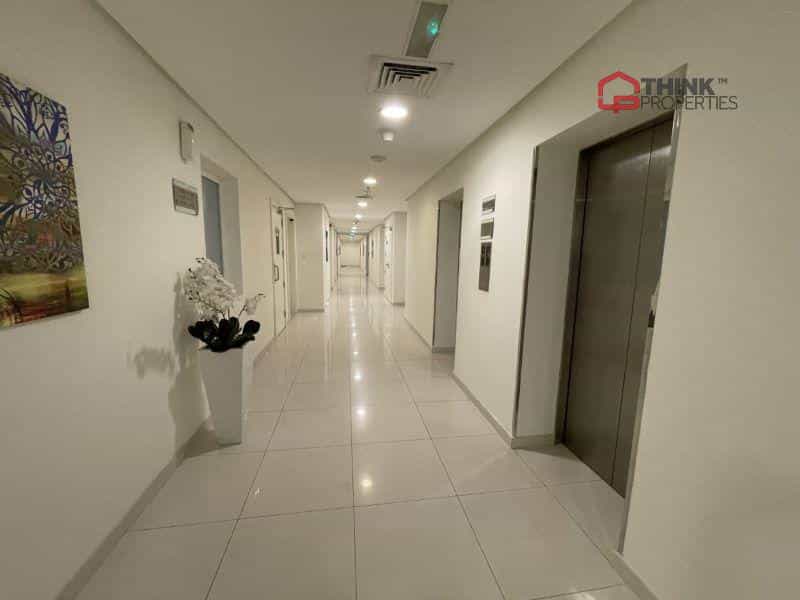 Condominium in `Ud al Bayda', Dubayy 11650175