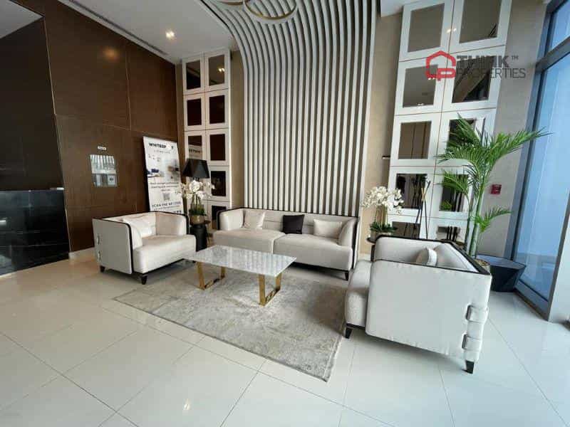 Condominium in Dubai, Dubai 11650175