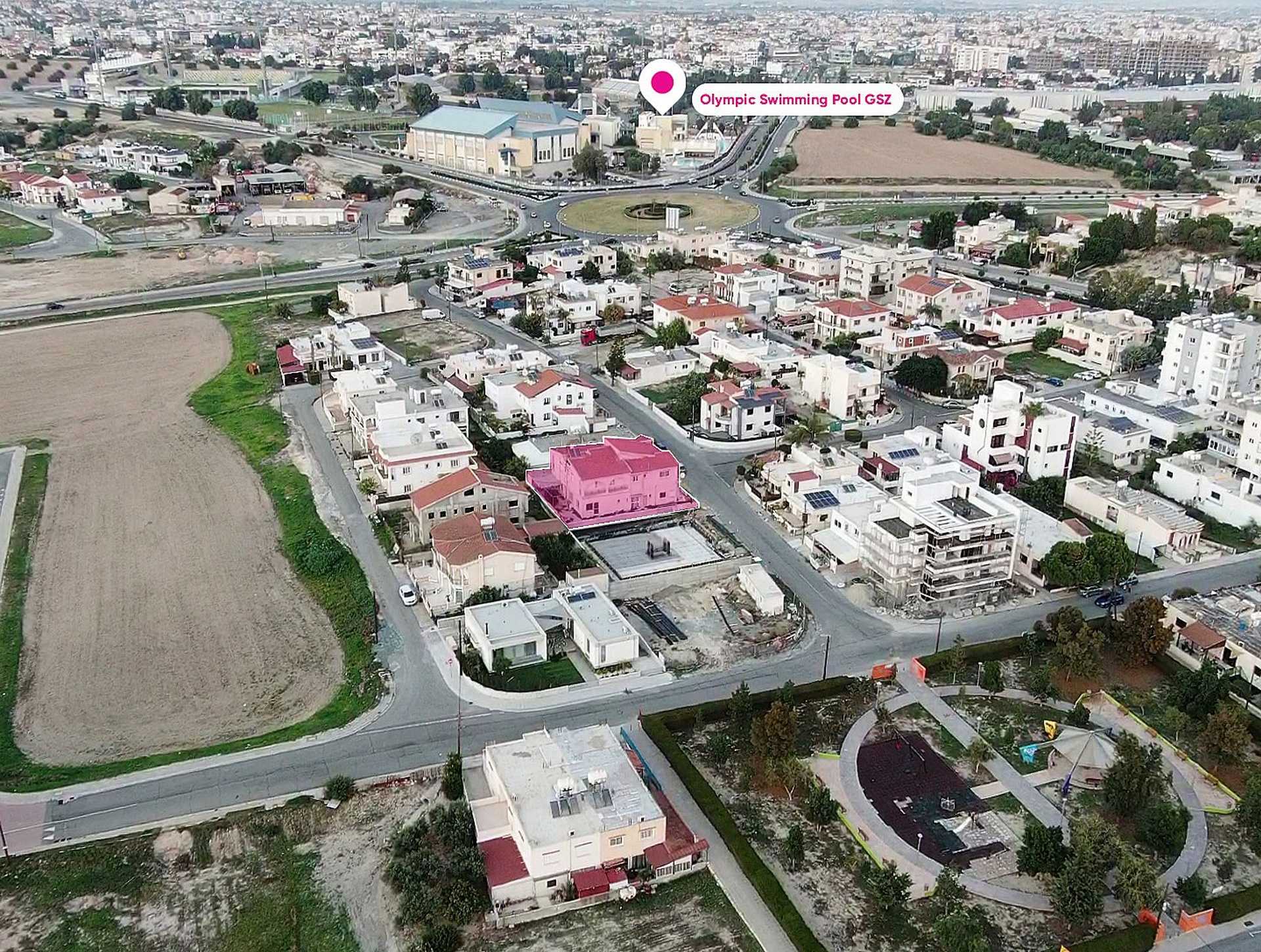 Retail in Larnaca, Larnaka 11650613