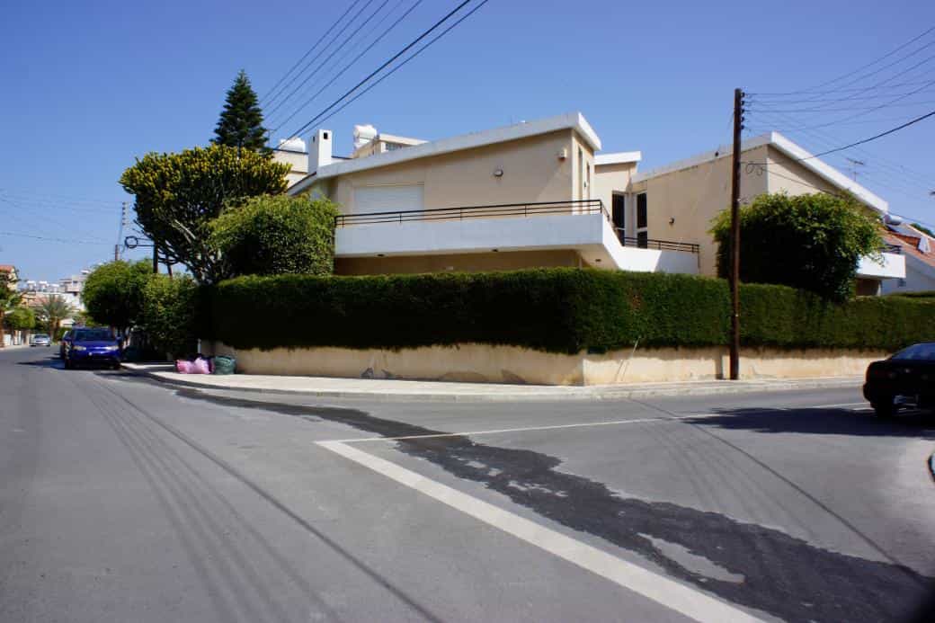 Huis in Limassol, Limassol 11650652