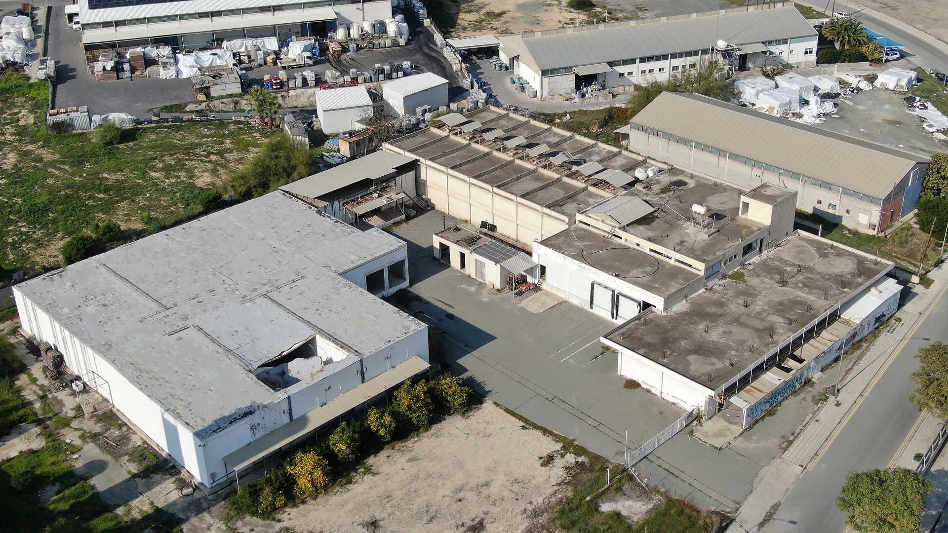 Industriell im Latsia, Nicosia 11650850