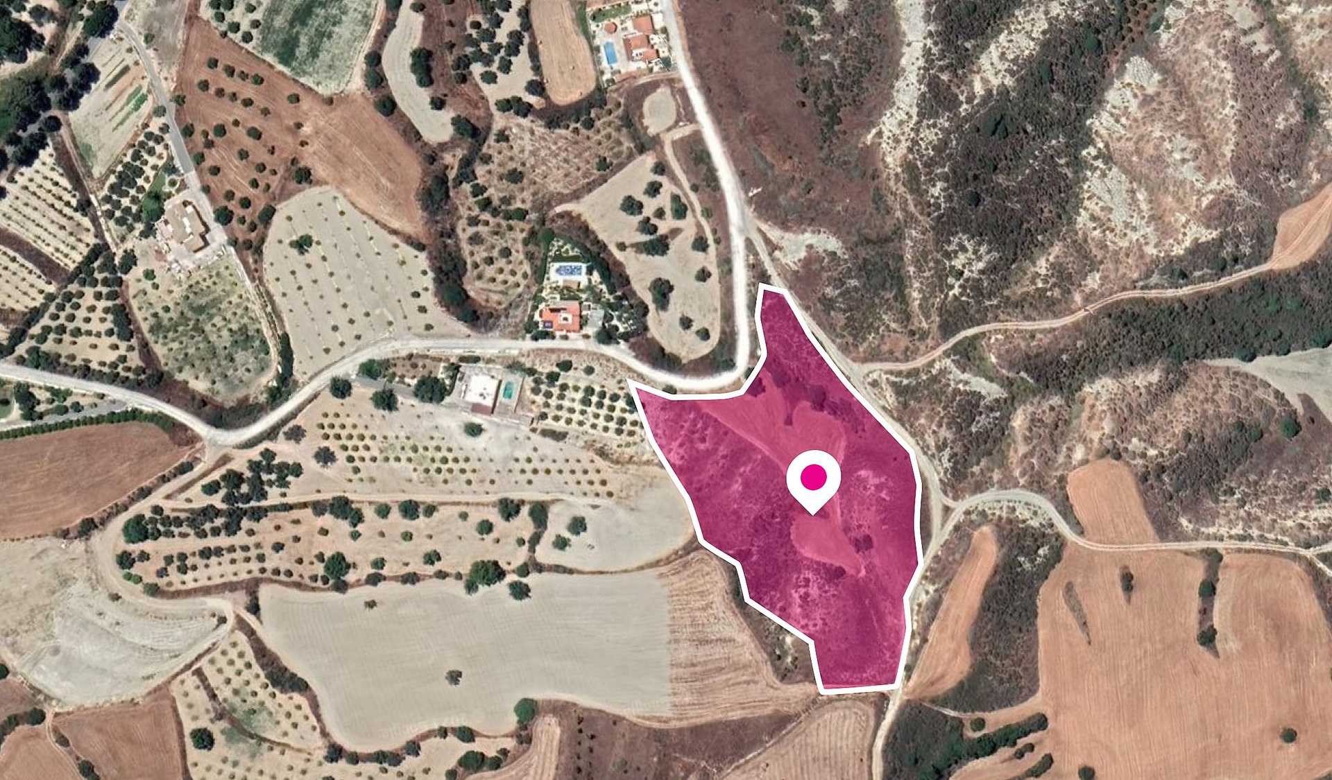 Tanah di Nikosia, Lefkosia 11651010