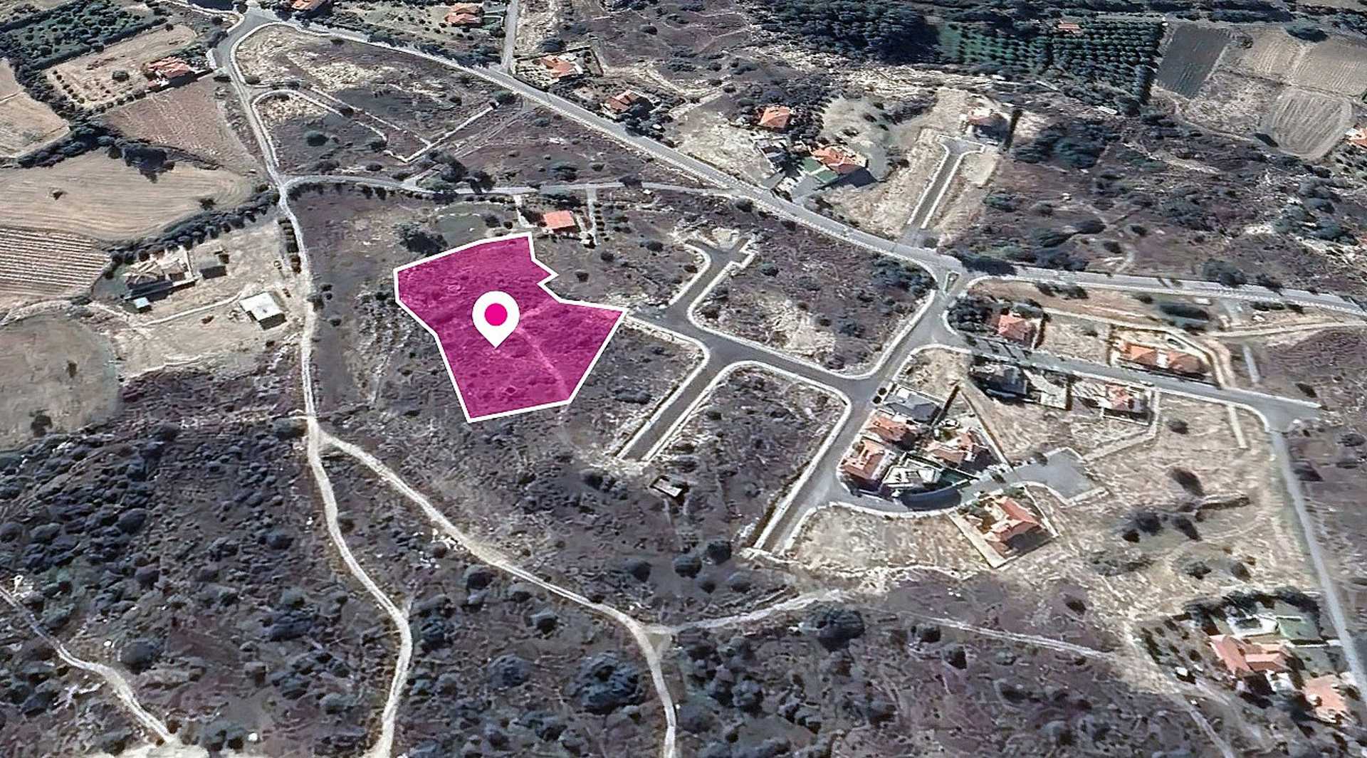 Tanah di Zygi, Larnaca 11651280