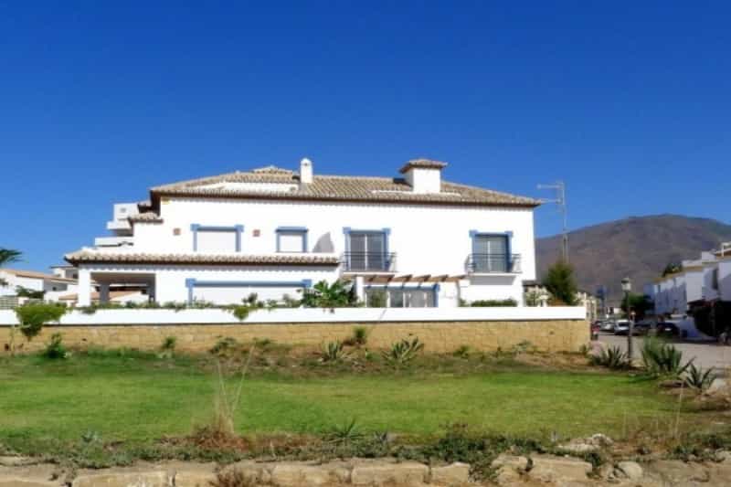 Flere huse i Estepona, Andalusia 11652419