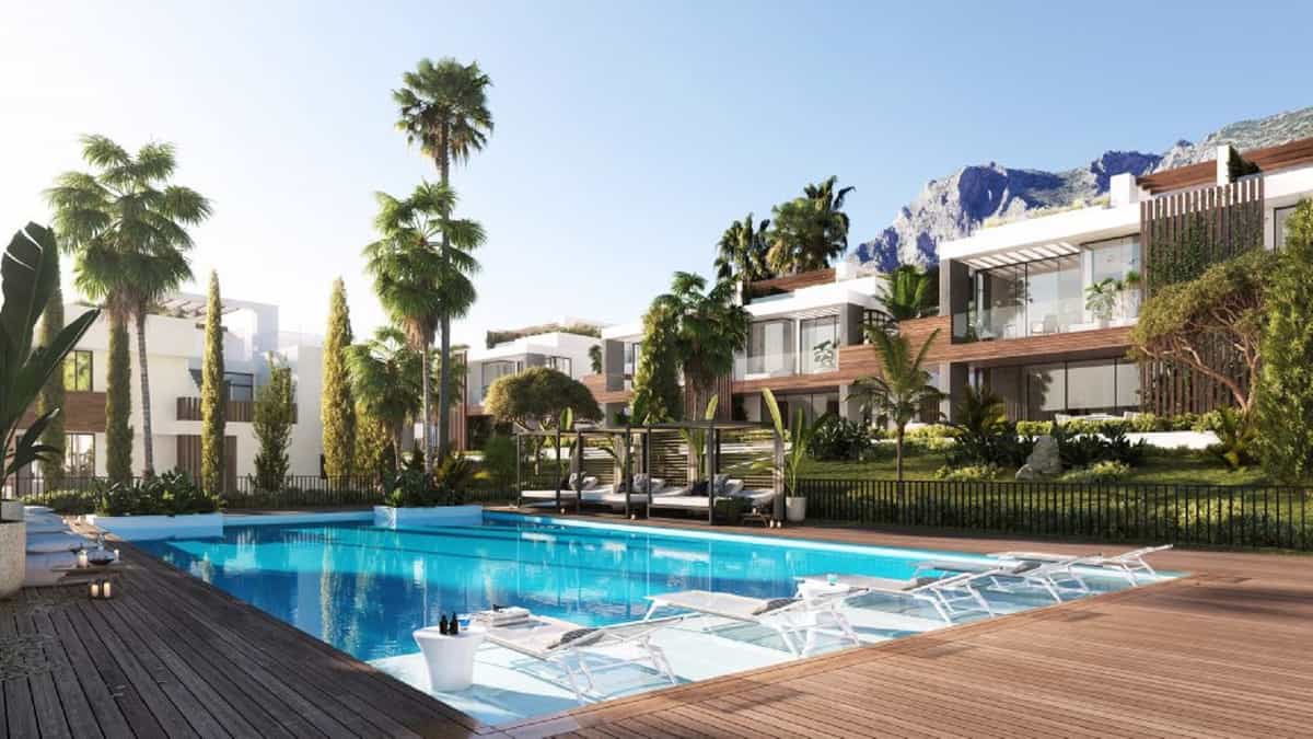 Mehrere Häuser im Marbella, Andalusien 11652466