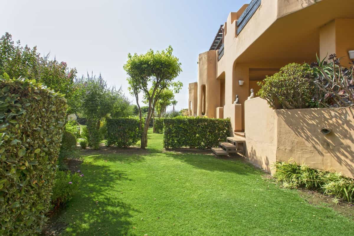 Condominium dans Casares, Andalusia 11652767