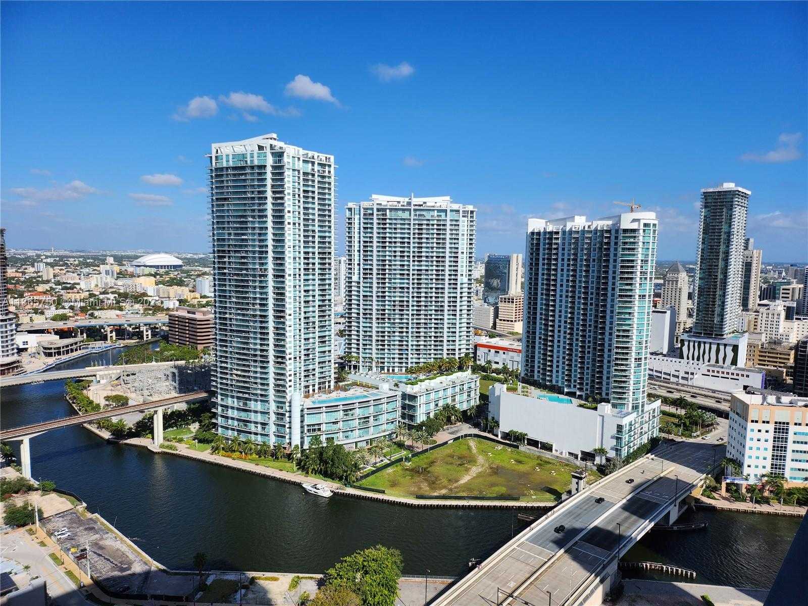 Hus i Miami, Florida 11654073