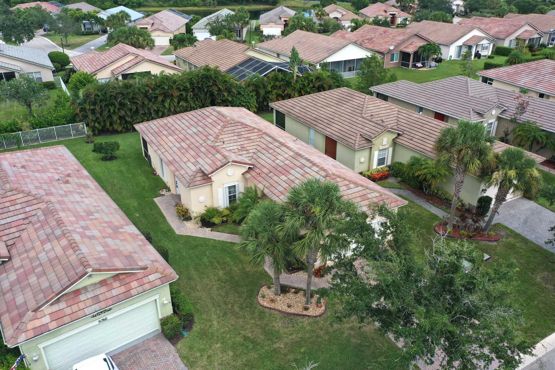 Hus i Port St. Lucie, Florida 11654079