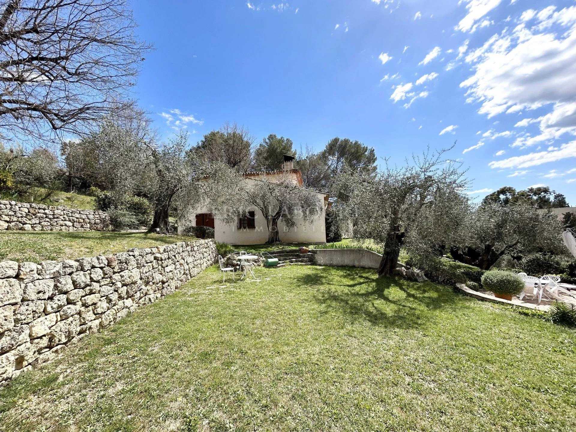 loger dans Les Baraques, Provence-Alpes-Côte d'Azur 11654113