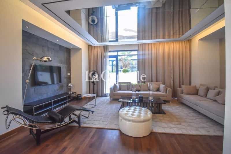 House in Dubai, Dubai 11654578