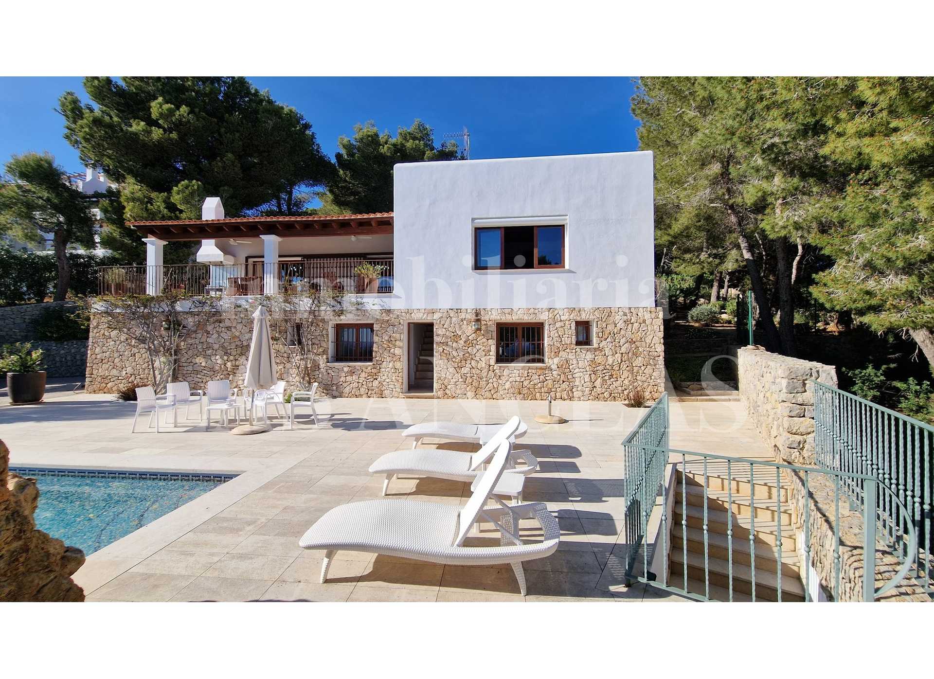 House in San Carlos, Balearic Islands 11654758