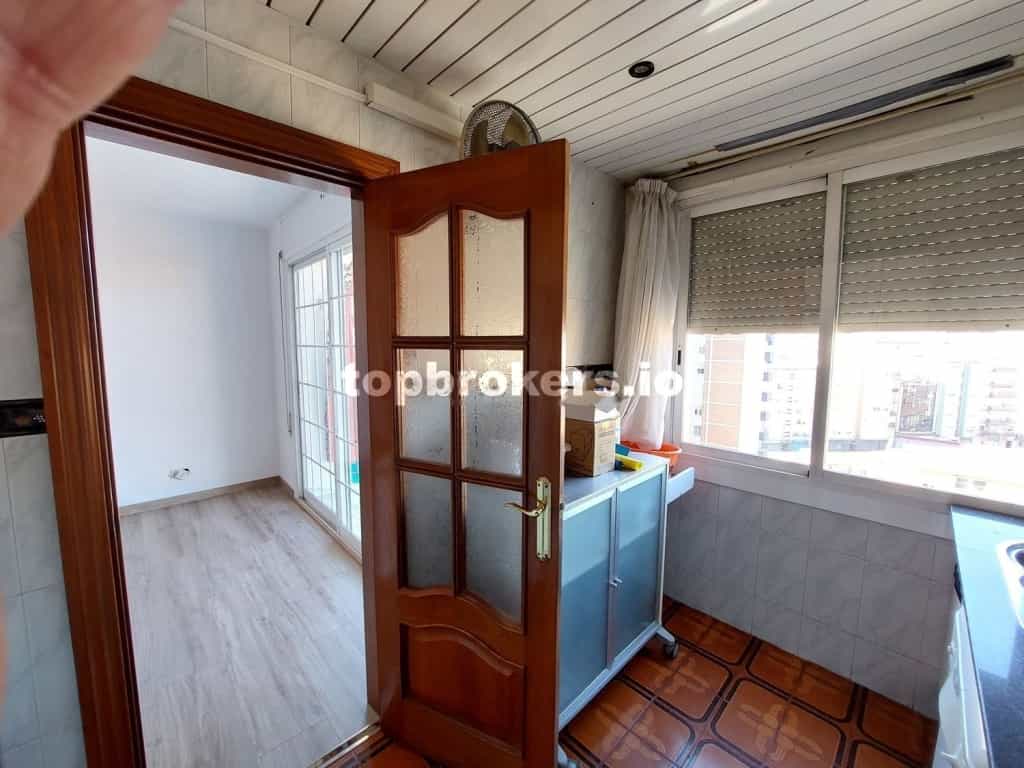 公寓 在 Sabadell, Catalunya 11655556
