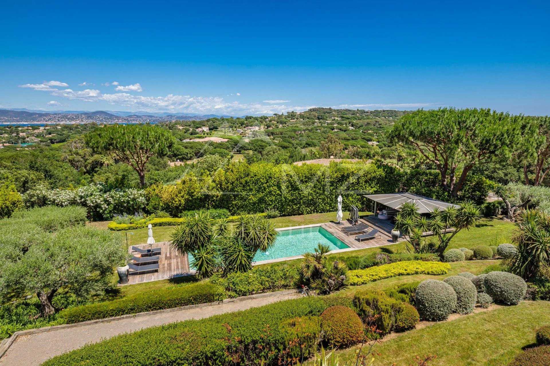 Hus i Ramatuelle, Provence-Alpes-Cote d'Azur 11655651