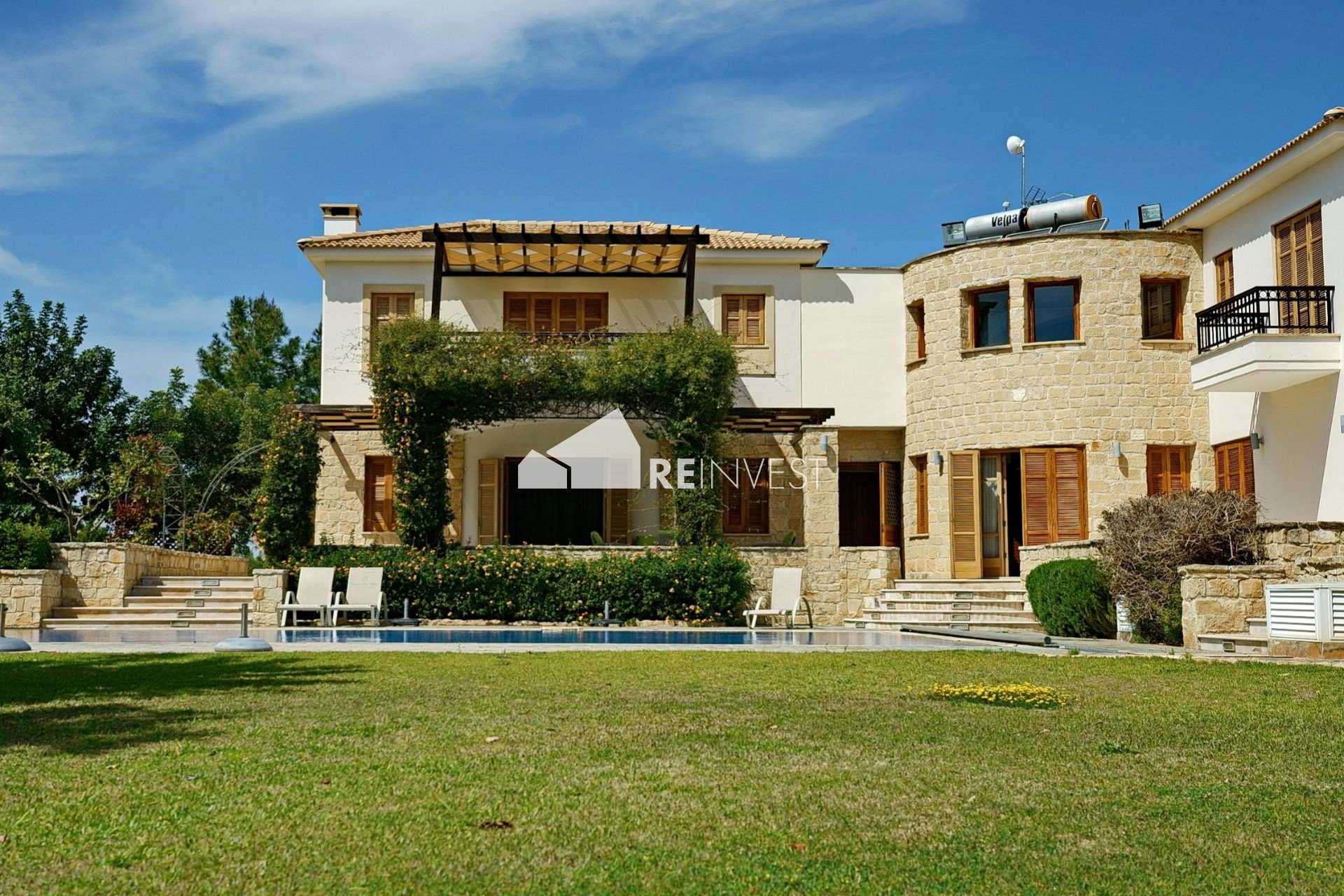 Casa nel Agia Marinouda, Pafos 11655956
