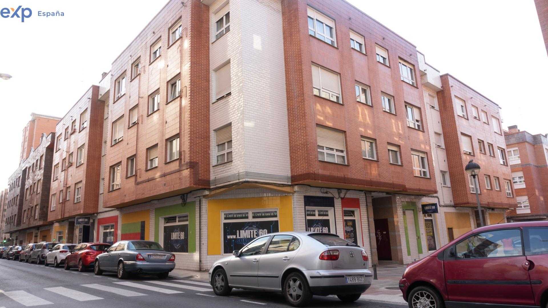 Condominium in Gijón, Principado de Asturias 11656166