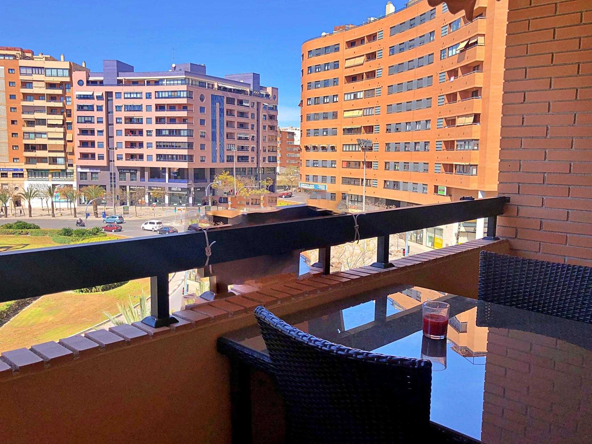 Condominium in Alacant, Comunidad Valenciana 11656211