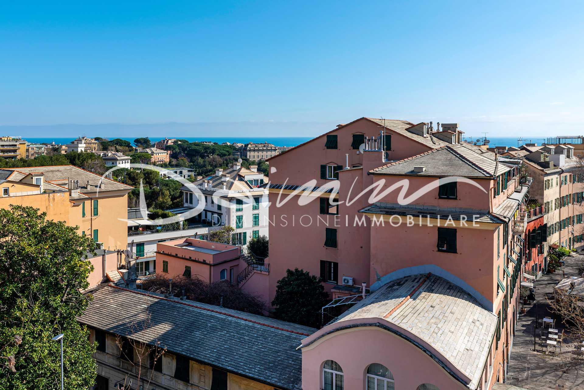 Condominium in Genoa, Liguria 11656225