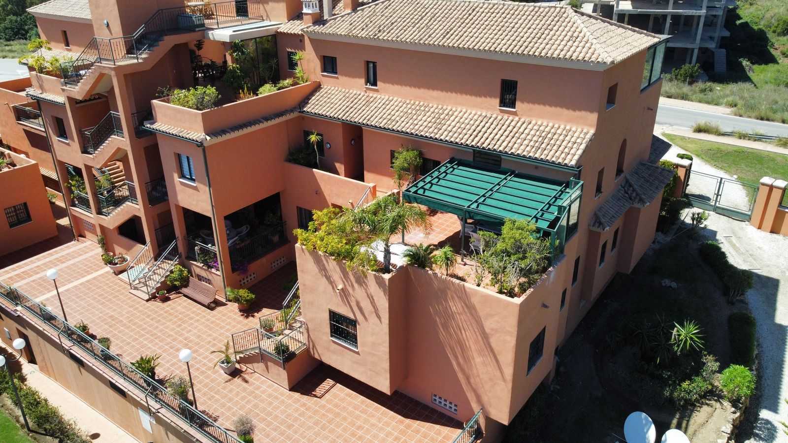 Квартира в Marbella, Andalucía 11656258