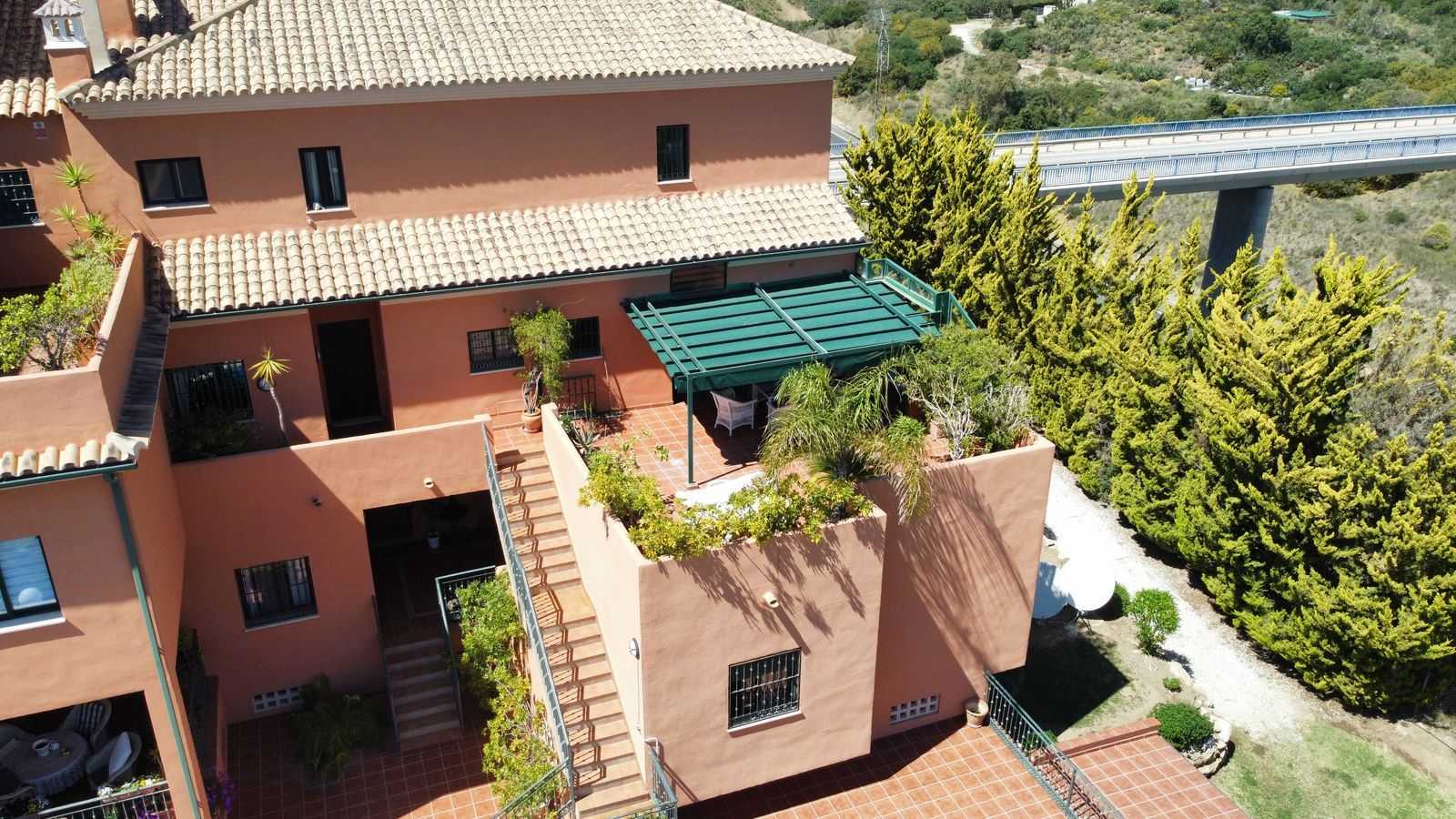 Eigentumswohnung im Marbella, Andalucía 11656258